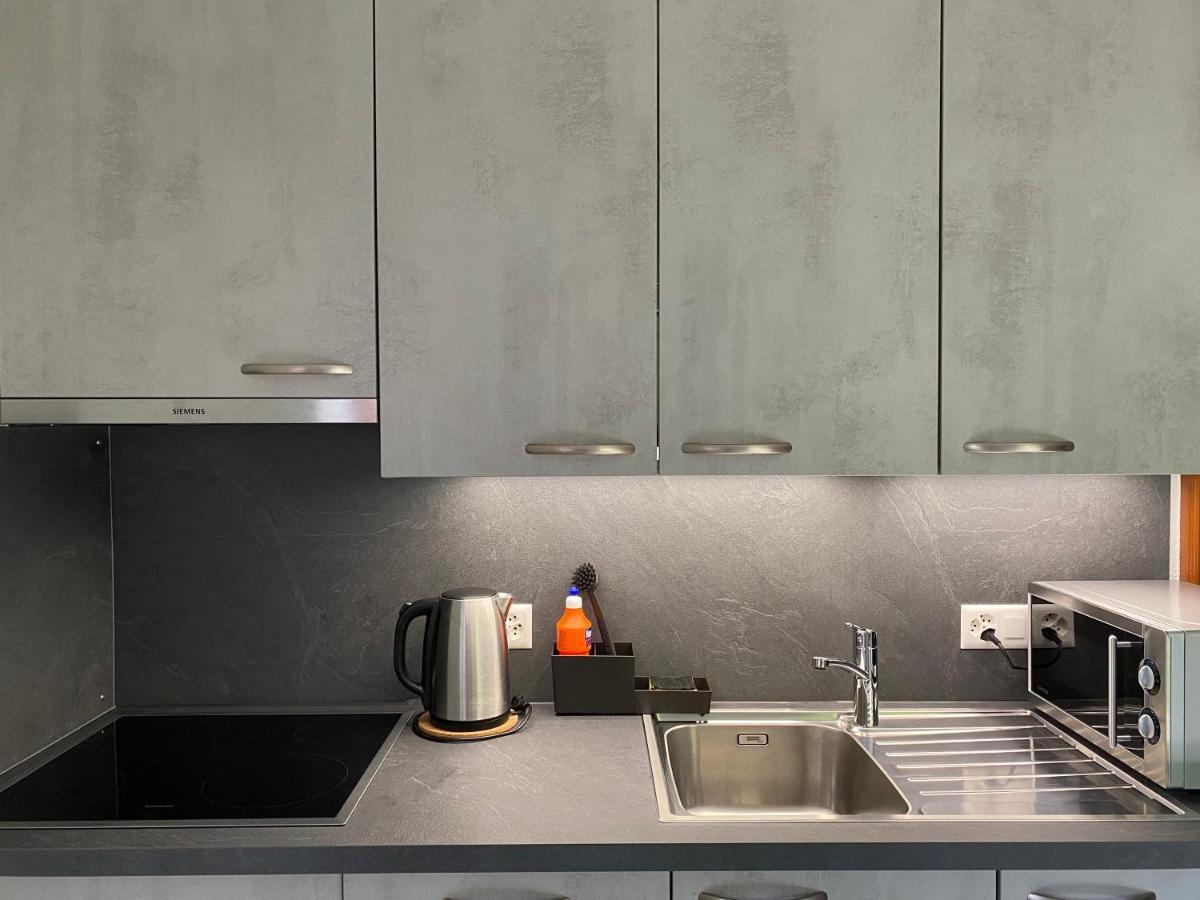 Joli Studio Pres Des Bains De Lavey Exteriér fotografie
